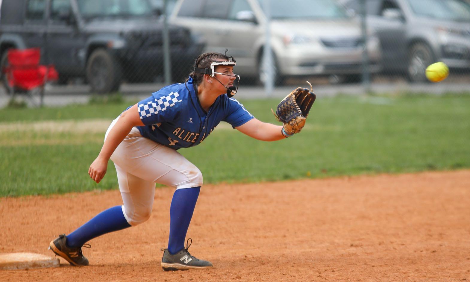 Alice Lloyd Softball splits series with Kentucky Christian University