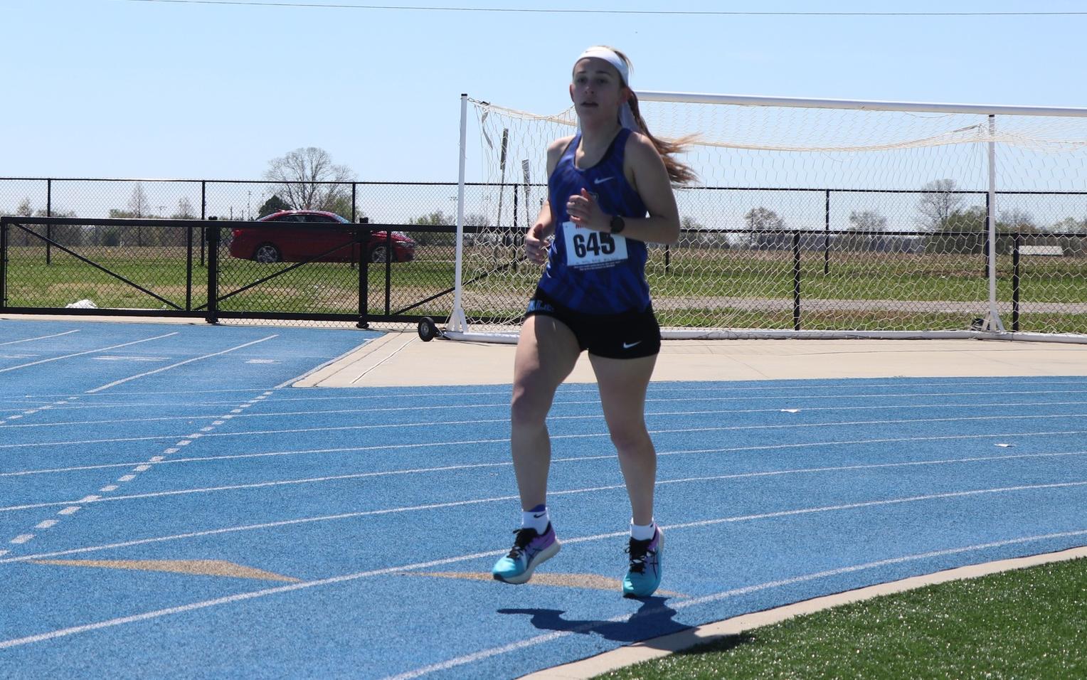 Alice Lloyd Lady Eagles Track and Field Competes in Brescia Bearcat Invitational